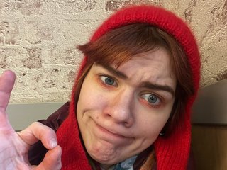 Erotinis vaizdo pokalbis alenahumanoid