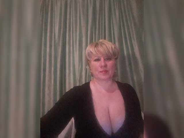 Nuotraukos Alenka_Tigra Requests for tokens! If there are no tokens, put love it's free! All the most interesting things in private! SPIN THE WHEEL OF FORTUNE AND I SHOW EVERYTHING FOR 25 TOKENS