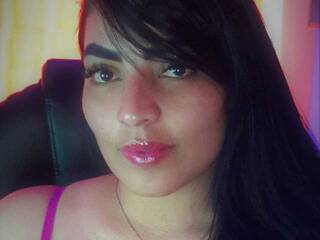 Erotinis vaizdo pokalbis AlessiaSmith