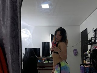 Erotinis vaizdo pokalbis prettyKonny