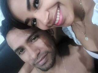 Erotinis vaizdo pokalbis Alexa-Mike20