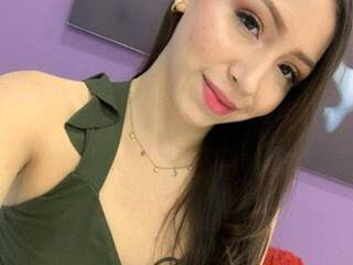 Erotinis vaizdo pokalbis AlexaCandy