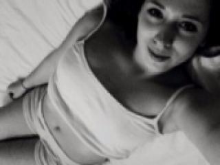 Erotinis vaizdo pokalbis alexandrak