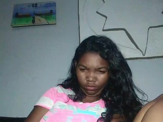 Erotinis vaizdo pokalbis Alexcia