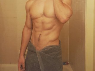 Erotinis vaizdo pokalbis Alexssssv