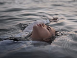 Erotinis vaizdo pokalbis AliannaSoloKisses