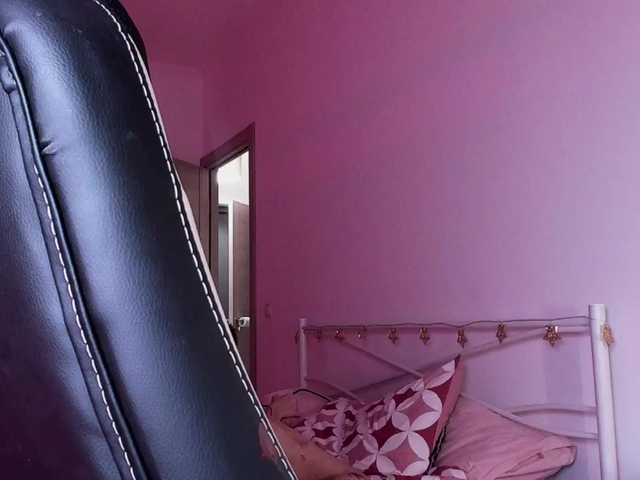 Nuotraukos alice-paris ❤❤ Welcome to my room! Lovense fr 3 tk ❤❤