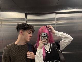 Erotinis vaizdo pokalbis alice18james