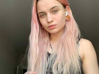 Erotinis vaizdo pokalbis Aliceggwp