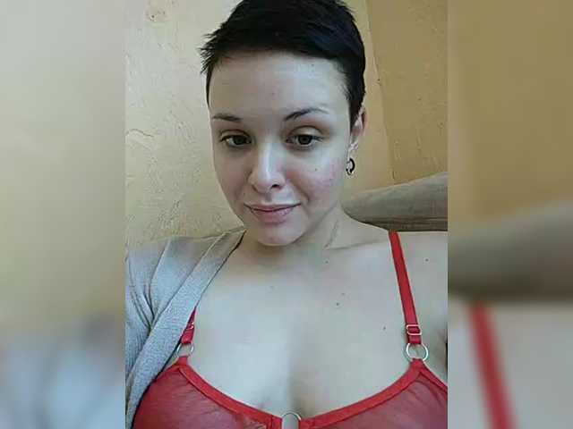 Transliacijos ekrano nuotraukos Katy_Manson