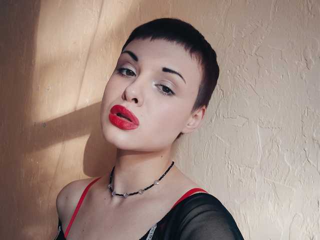 Profilio nuotrauka Katy_Manson