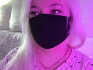 Erotinis vaizdo pokalbis Alicekitty