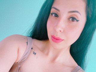 Erotinis vaizdo pokalbis AliciaMarquez
