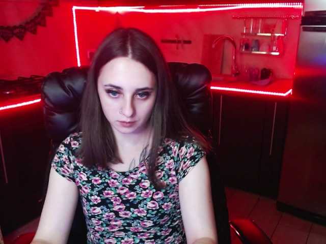 Transliacijos ekrano nuotraukos Alisa-Flame