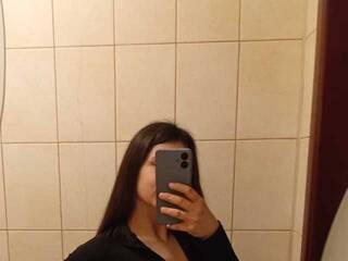 Erotinis vaizdo pokalbis Alisa2348