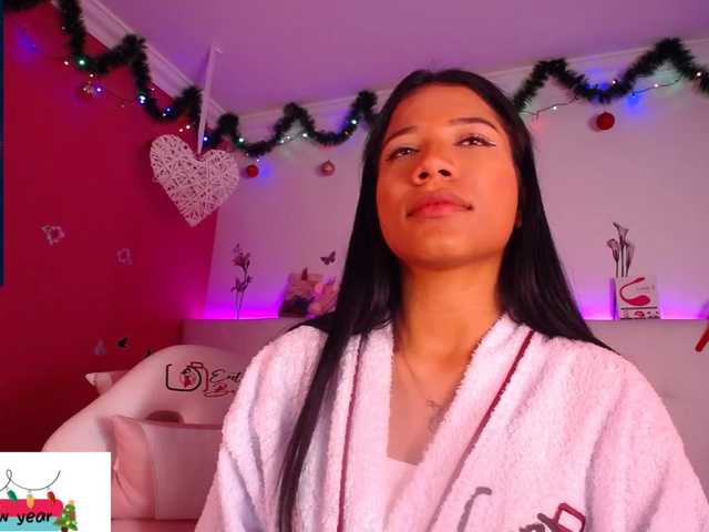 Nuotraukos Alissarhys happy new year 2023my gift of the year Goal # show hot nude and pussy fingering @total, I have given @sofar, @remain to complete my Goal, let's have fun and I'll make you happy, my favorite vibe, 50, 100, 200,300.