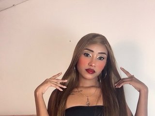 Erotinis vaizdo pokalbis Alisson-Brown