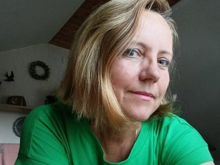 Erotinis vaizdo pokalbis AlitsiaKiver