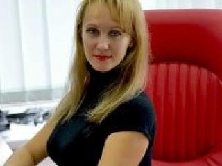 Erotinis vaizdo pokalbis alleksandra