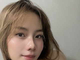 Erotinis vaizdo pokalbis Alliyah69