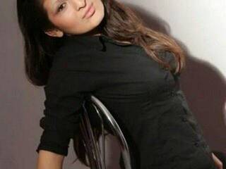 Erotinis vaizdo pokalbis AlsyMils