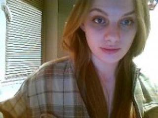 Erotinis vaizdo pokalbis always18