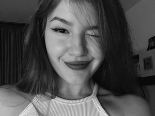 Erotinis vaizdo pokalbis Alwaysfrida