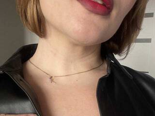 Erotinis vaizdo pokalbis alyavibe69