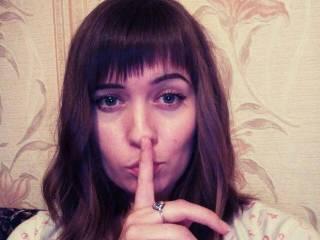 Erotinis vaizdo pokalbis alyssakaza