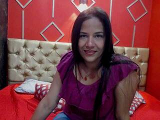 Erotinis vaizdo pokalbis Amanda-angely