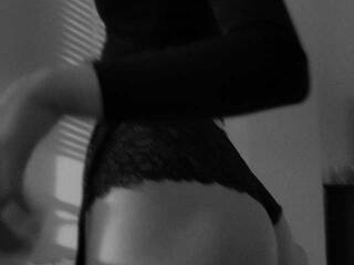 Erotinis vaizdo pokalbis AmeliaLov