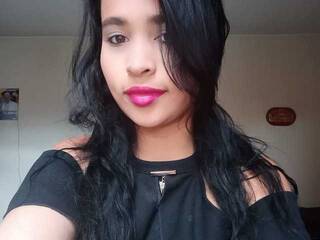 Erotinis vaizdo pokalbis amelieada