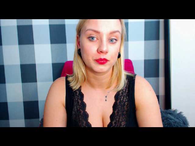 Transliacijos ekrano nuotraukos AmelieCute