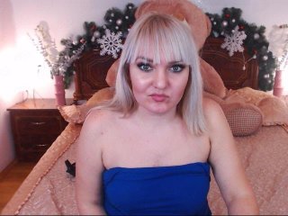 Nuotraukos AmeliStart hello guys! lets play! I am new here! please help me! my lovense onn!#boobs 50// #ass 33//