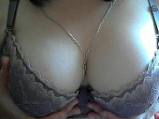 Erotinis vaizdo pokalbis ameliya26