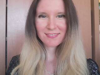 Erotinis vaizdo pokalbis Amili19