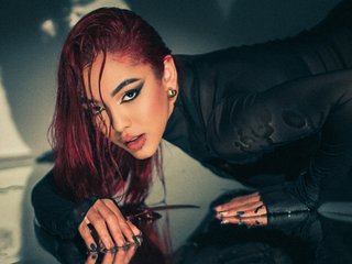 Erotinis vaizdo pokalbis AmmyScott