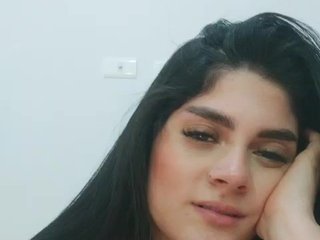 Erotinis vaizdo pokalbis amy-saenz