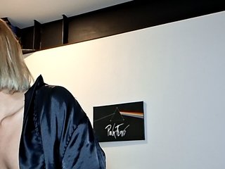 Erotinis vaizdo pokalbis amy01