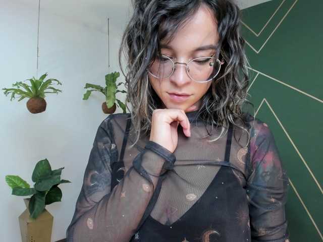 Nuotraukos AmyAddison I want to meet you, tell me your sexual fantasies!! play nipples0