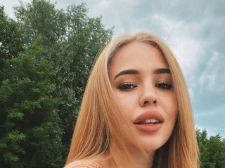 Erotinis vaizdo pokalbis dikidii