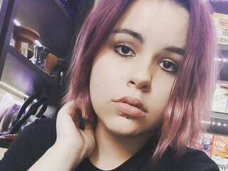 Erotinis vaizdo pokalbis AmyLinn