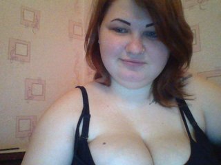 Nuotraukos AmyRedFox hello everyone) I will get naked in ***ping eyes) in the group chat I will play with the pussy, and in private I play with the pussy with a toy, squirt, anal) Be polite