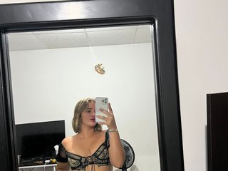 Erotinis vaizdo pokalbis Anaistone