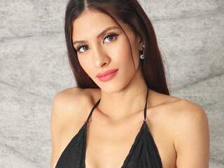 Erotinis vaizdo pokalbis AnaJener