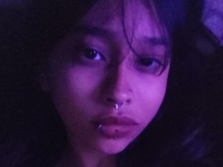 Erotinis vaizdo pokalbis andreadoll65