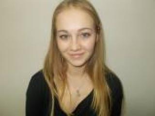 Erotinis vaizdo pokalbis aneetta