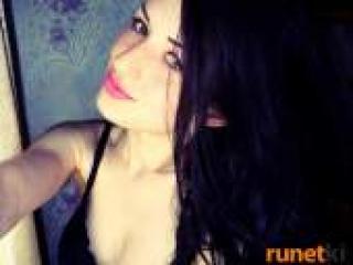 Erotinis vaizdo pokalbis anettitatti