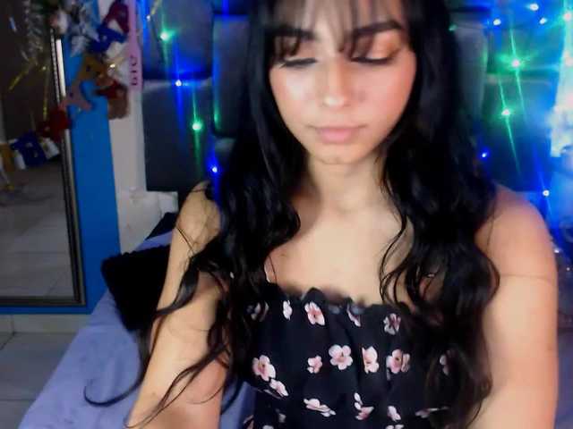 Nuotraukos AngeelJones Merry Xmas I have a big present for u ♥ @ goal Pussy play finger ass n dildo pussy Until cum #Sexy #Latina #tits #BigAss #pussy #18
