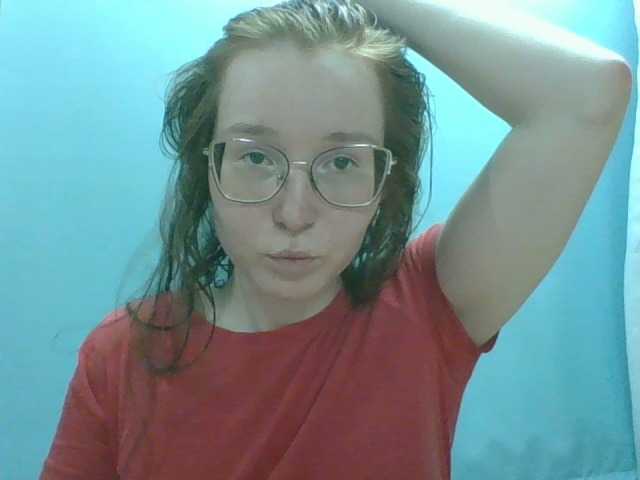 Transliacijos ekrano nuotraukos RED-Foxxxyyy